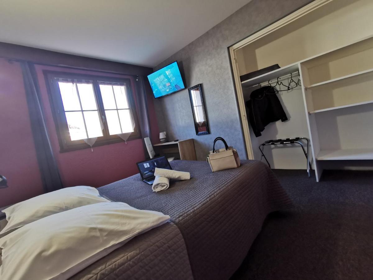 La Vieille Ferme Hotel Les Ancizes-Comps ภายนอก รูปภาพ